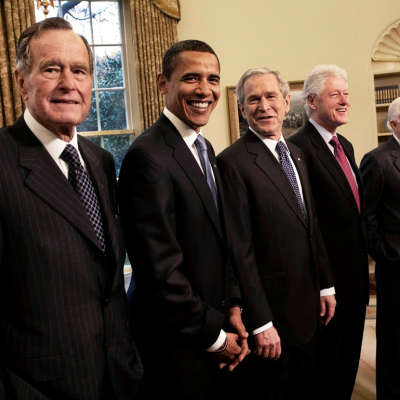 Former Presidents George HW Bush, Barack Obama, George W Bush, Bill Clinton and Jimmy Carter in the Oval Office, 2009