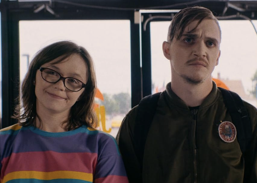 Kyle Gallner and Emily Skeggs in "Dinner in America"