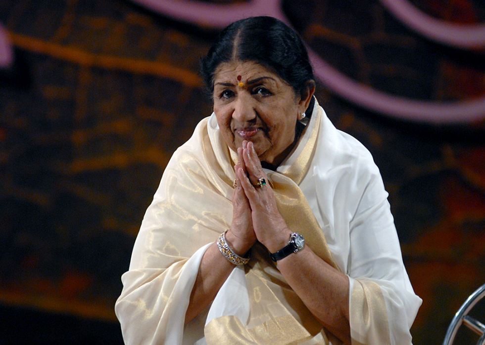 Lata Mangeshkar attends event.