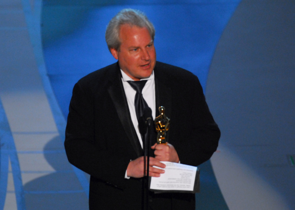 John Myhre accepts Oscar.