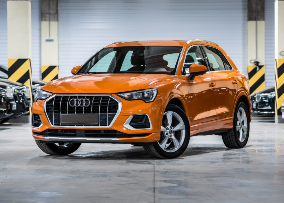 Audi Q3 35 TFSI II F3 front view, three quarters view, headlight off