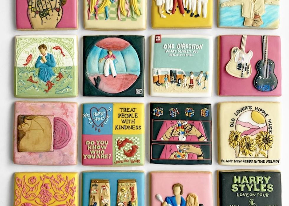16 examples of Harry Styles-themed custom cookies by Emily Henegar.