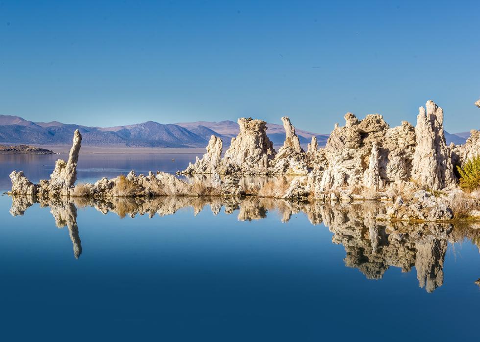 Tufa rock formations in Mono Lake, California.