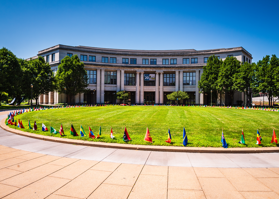 Exterior of the Kelvin Smith Library.