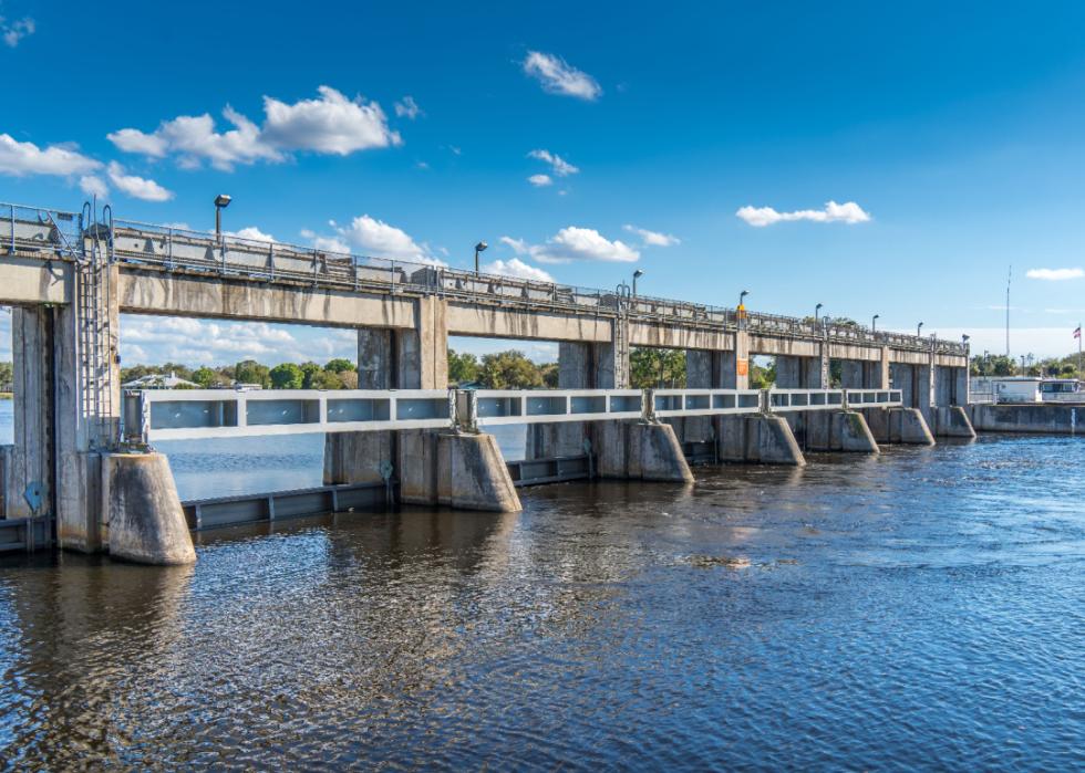 An angled view of the Franklin Locks in Alva Florida.