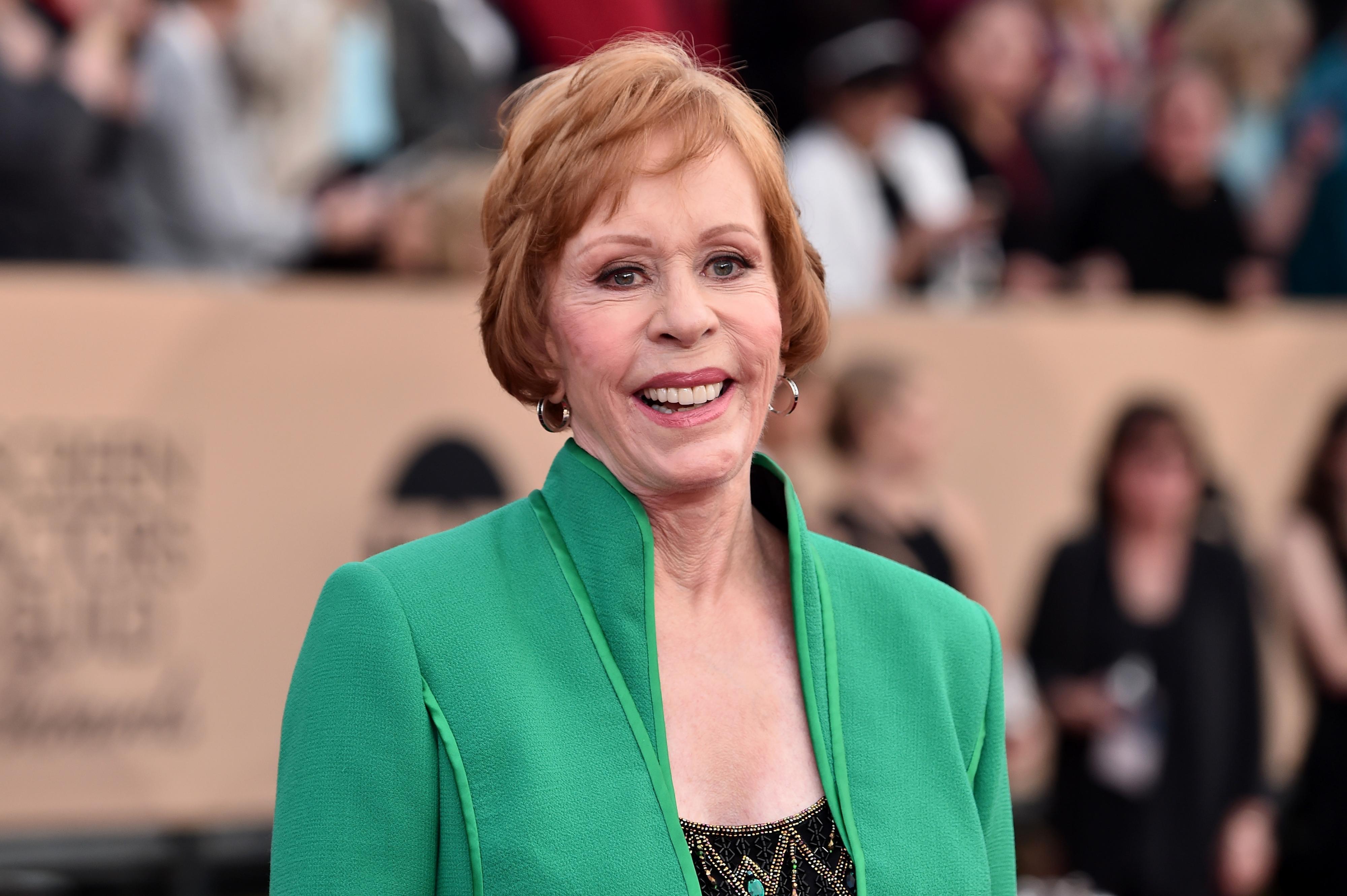 Carol Burnett attends event.