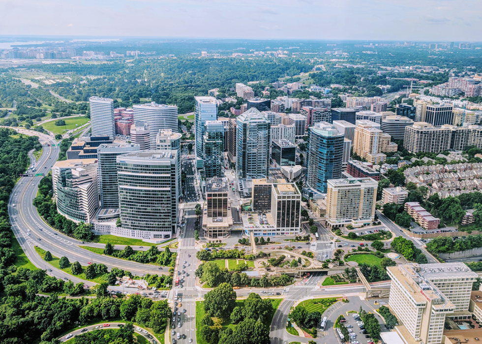 Downtown Potomac Maryland buildings and skyscrapers.