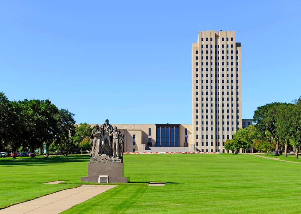 A pioneer statue at the capitol building.