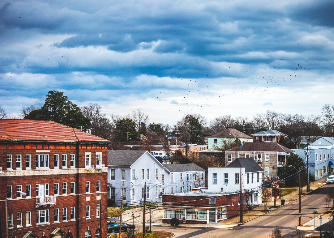 Houses and apartments in Vicksburg.
