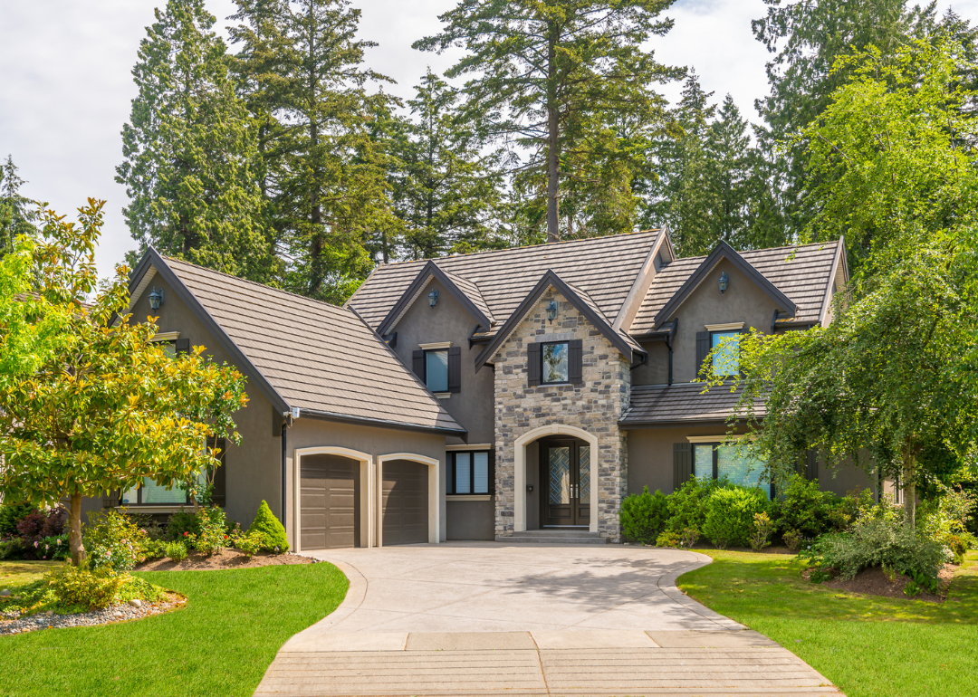 A luxury home in Ohio.
