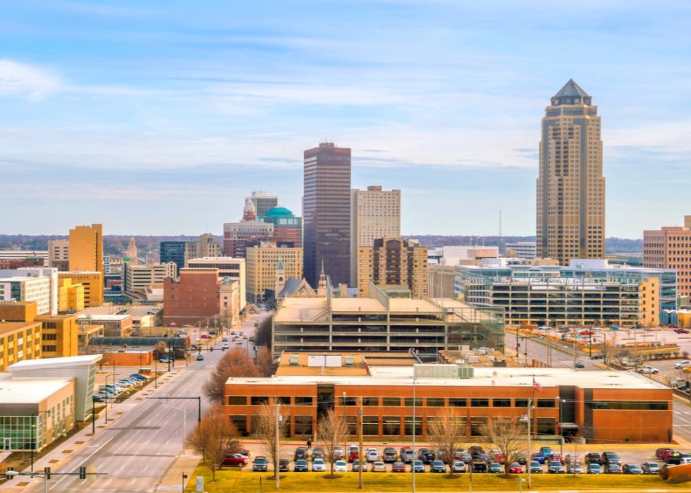 Des Moines, Iowa skyline.