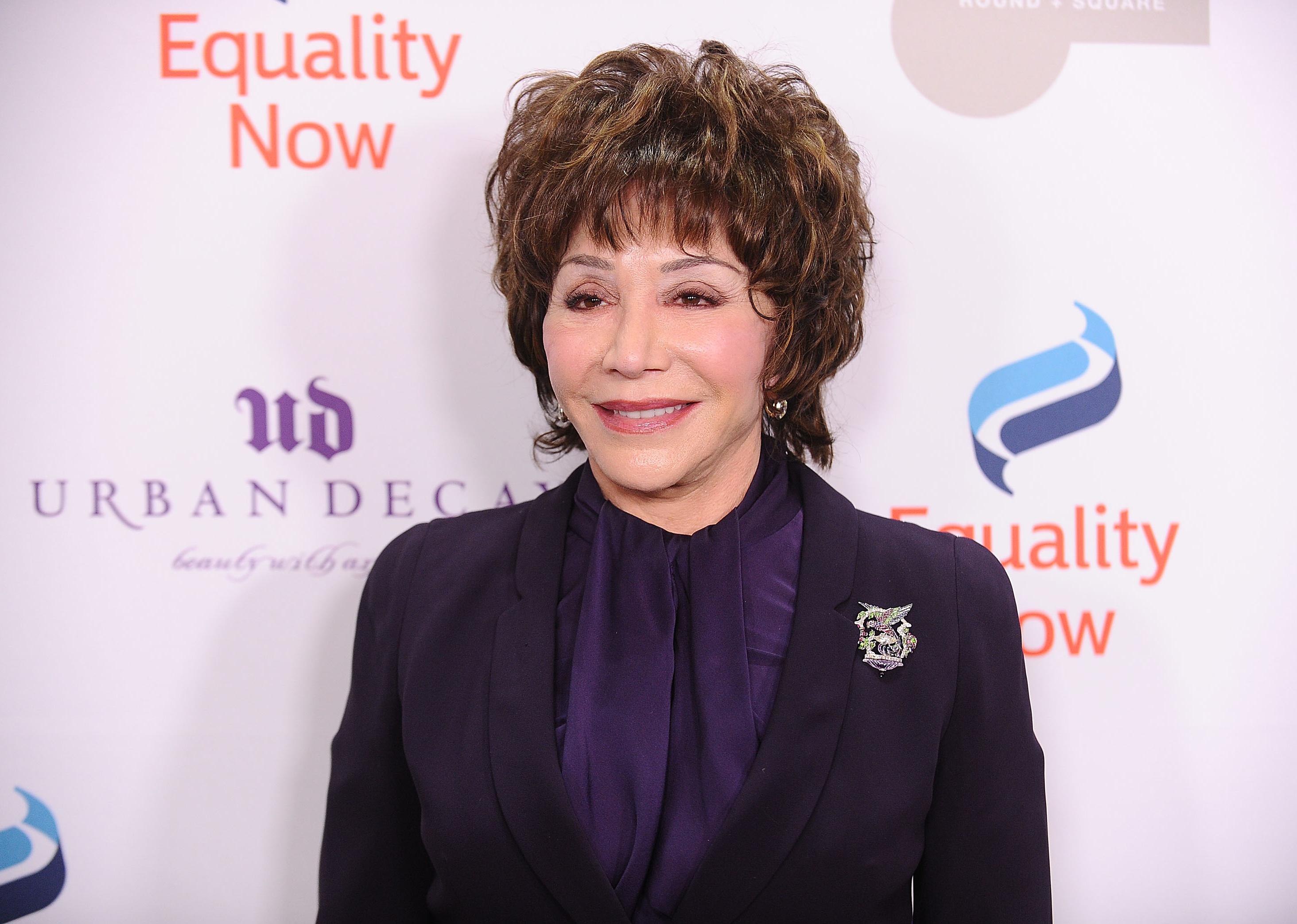 Lynda Resnick attends a gala
