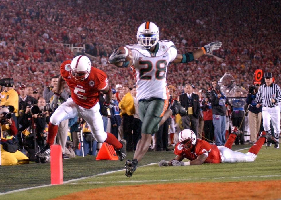 Miami's Clinton Portis scores on a 39 yard run.