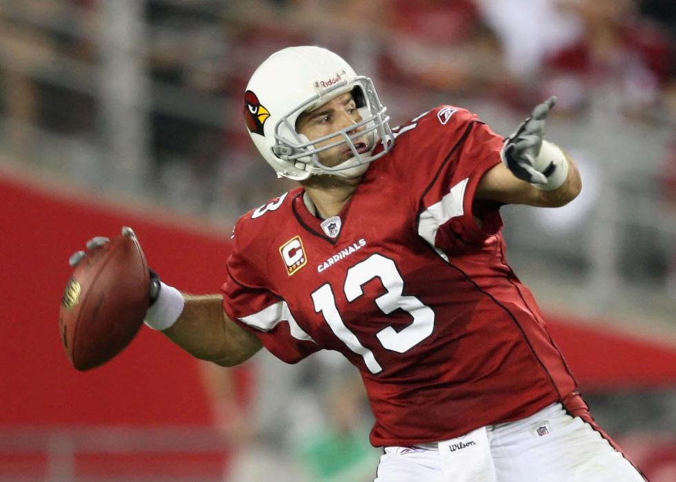 Quarterback Kurt Warner #13 of the Arizona Cardinals throws a pass during an NFL game against the Indianapolis Colts at the University of Phoenix Stadium on September 27, 2009 in Glendale, Arizona. 