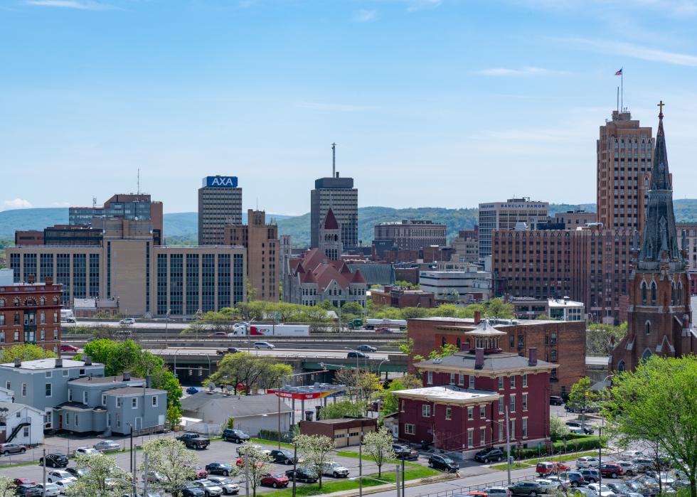 Daytime skyline of Syracuse, New York.