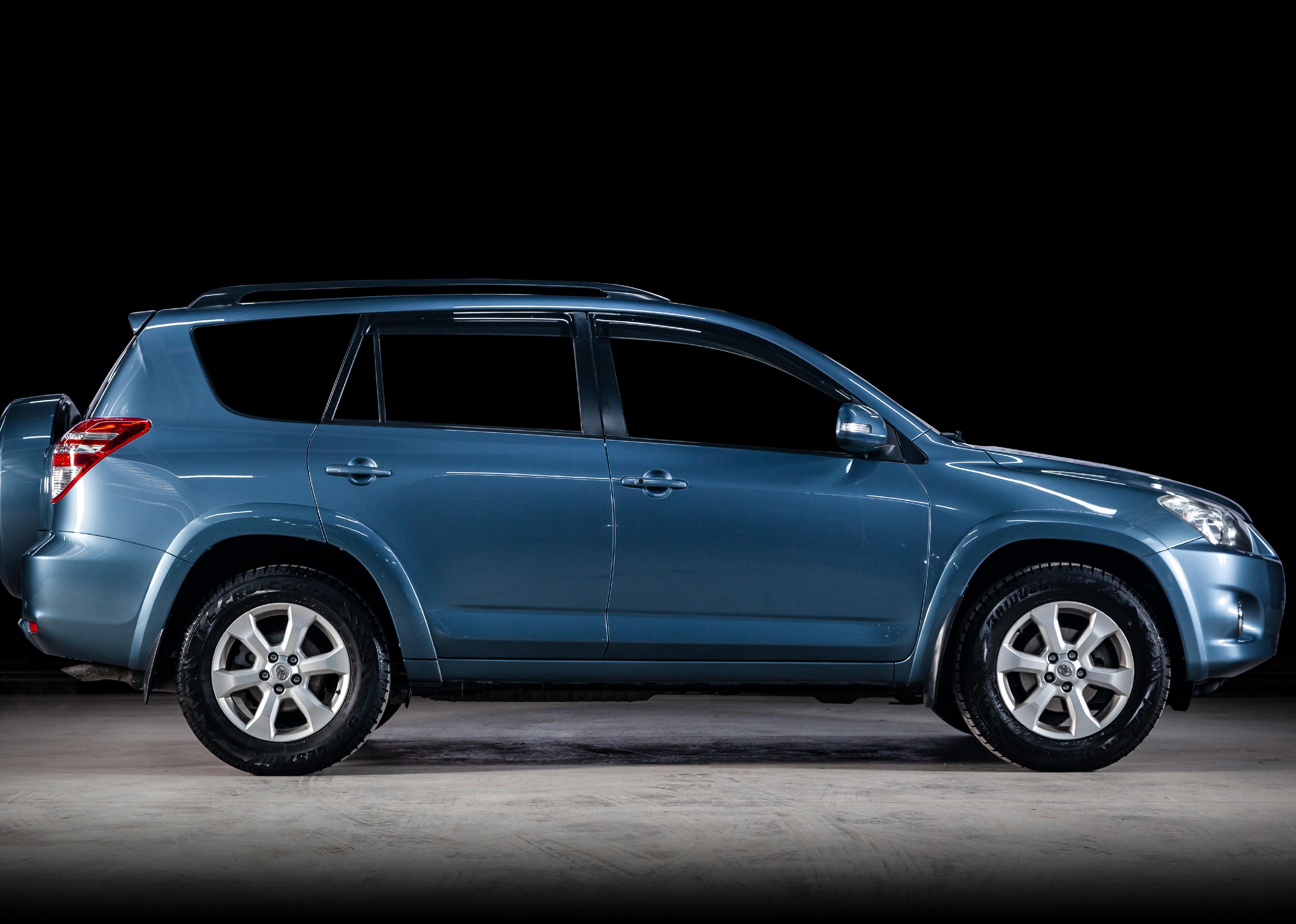Toyota RAV-4, side view.