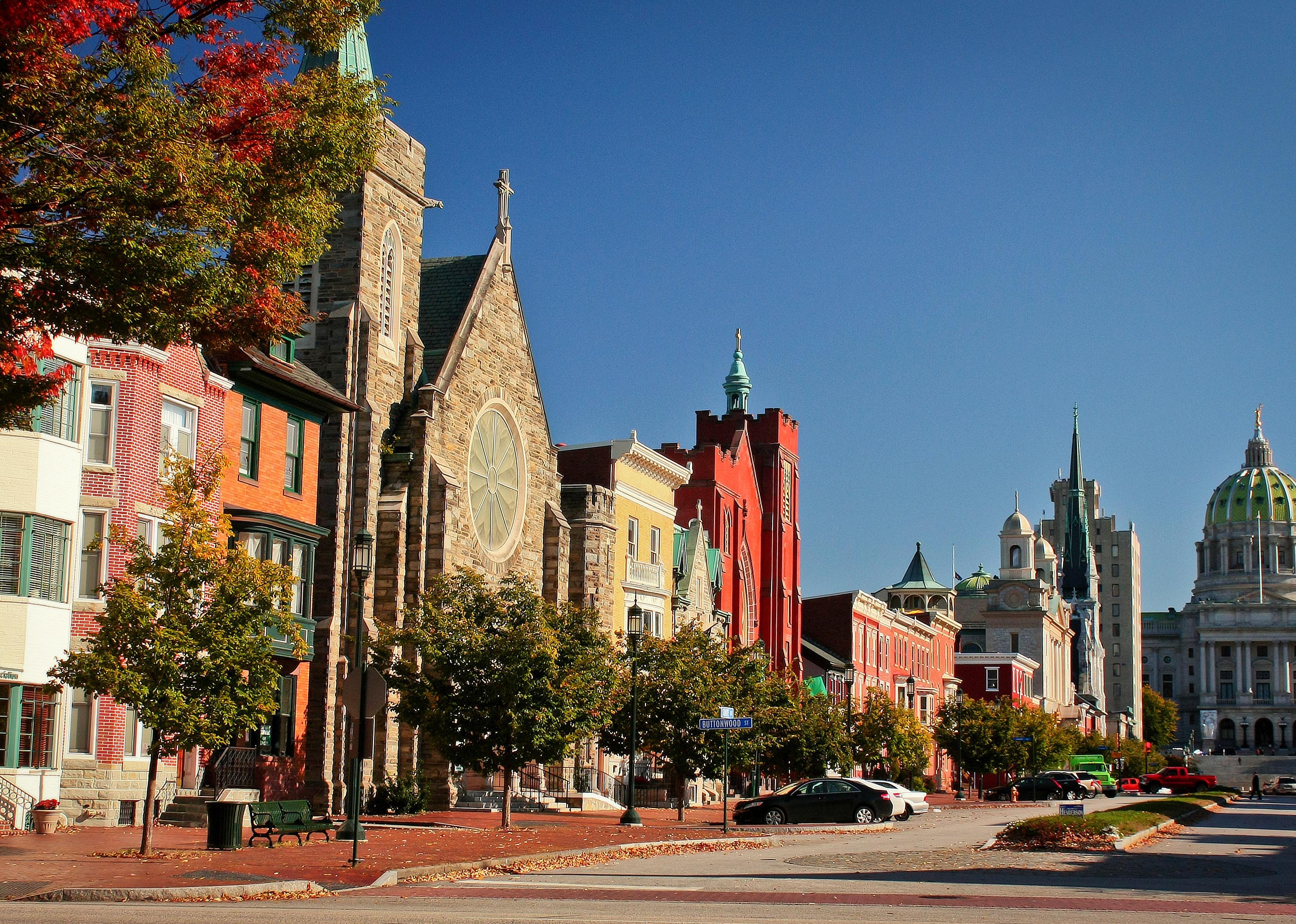 Long street of a historical part of Harrisburg, Pennsylvania.