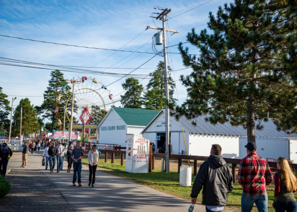 Visitors at Cumberland Fair.