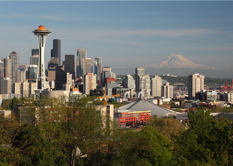 The Seattle skyline near sundown—featuring the Spack Needle and Mt. Rainier